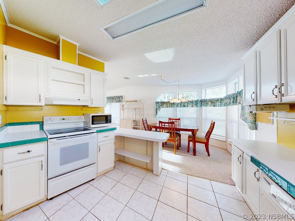 802 Navigators Way Edgewater, FL 32141 - Photo 13 of 44