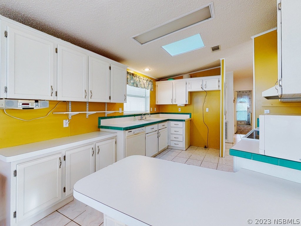 802 Navigators Way Edgewater, FL 32141 - Photo 15 of 44