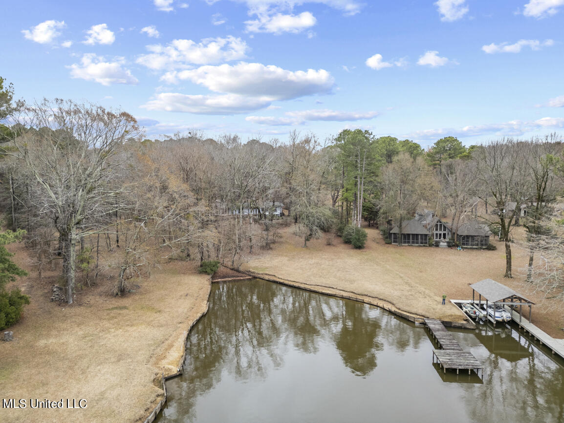 103 Sunset Lane Madison, MS 39110 - Photo 8 of 44 103 Sunset Lane drone final-4