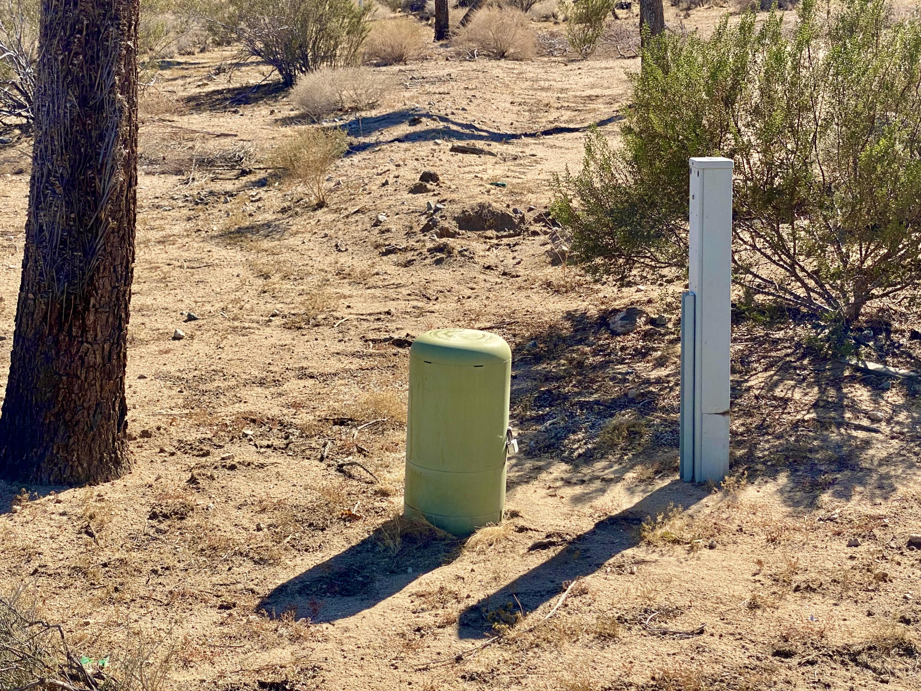 307 Sunny Vista Road Joshua Tree, CA 92252 - Photo 4 of 41 IMG_6706