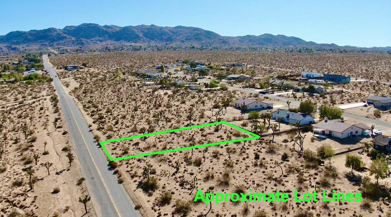 307 Sunny Vista Road Joshua Tree, CA 92252 - Photo 8 of 41 Screen Shot 2021-10-19 at 5.00.59 PM