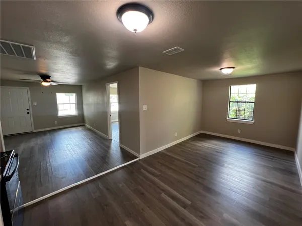 $1,800 | 1801 Norlinda Street, Houston, TX 77093