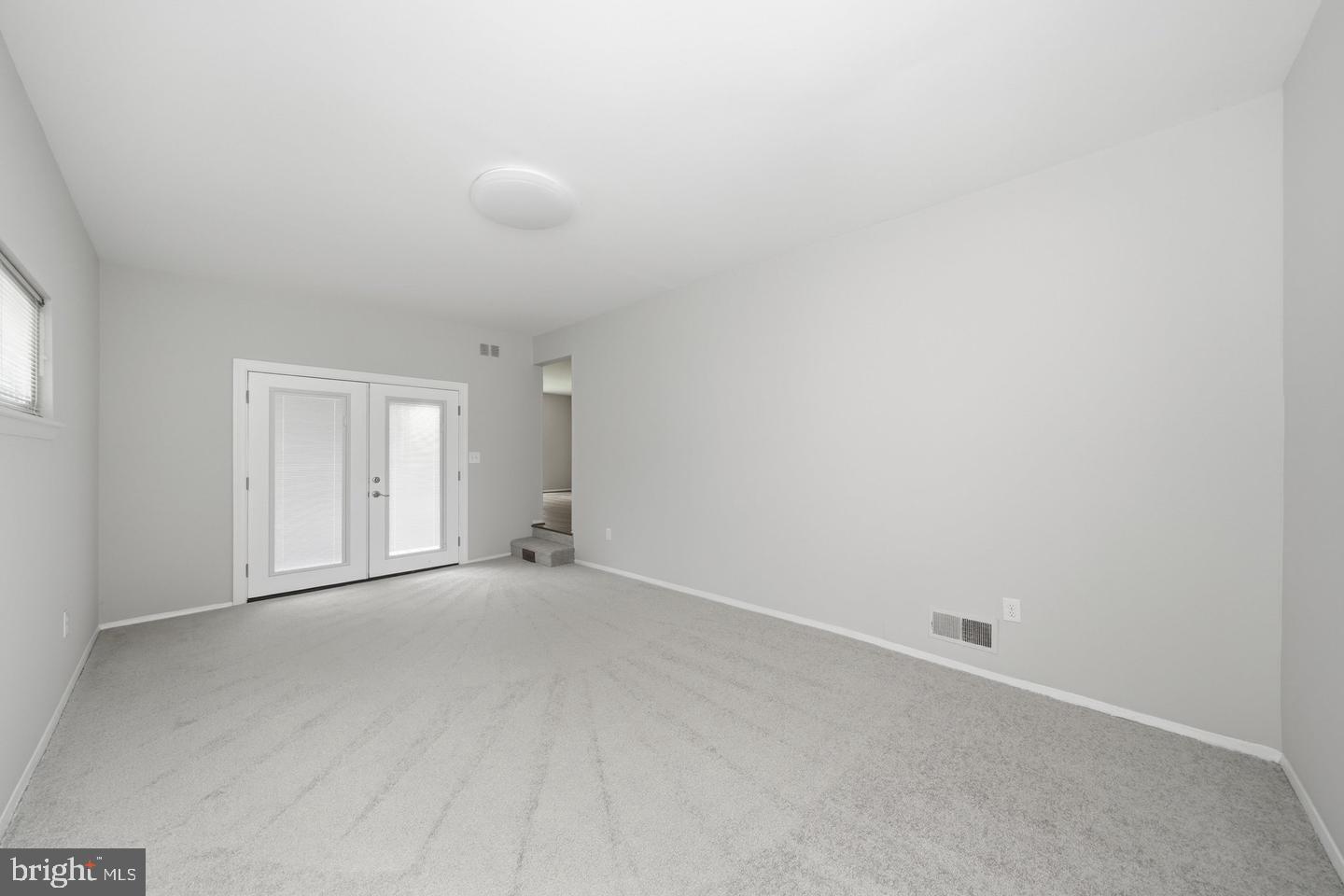 14317 Sturtevant Road Silver Spring, MD 20905 - Photo 23 of 55 Family Room