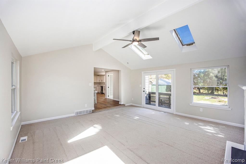 2955 Longview Avenue Rochester Hills, MI 48307 - Photo 4 of 33 Gallery Image 4