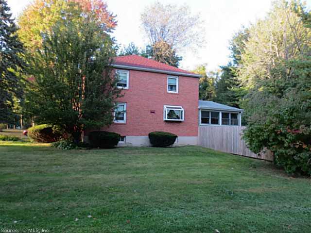 204 Deerfield Road Windsor, CT 06095 - Photo 1 of 1 Facade/Exterior Front.