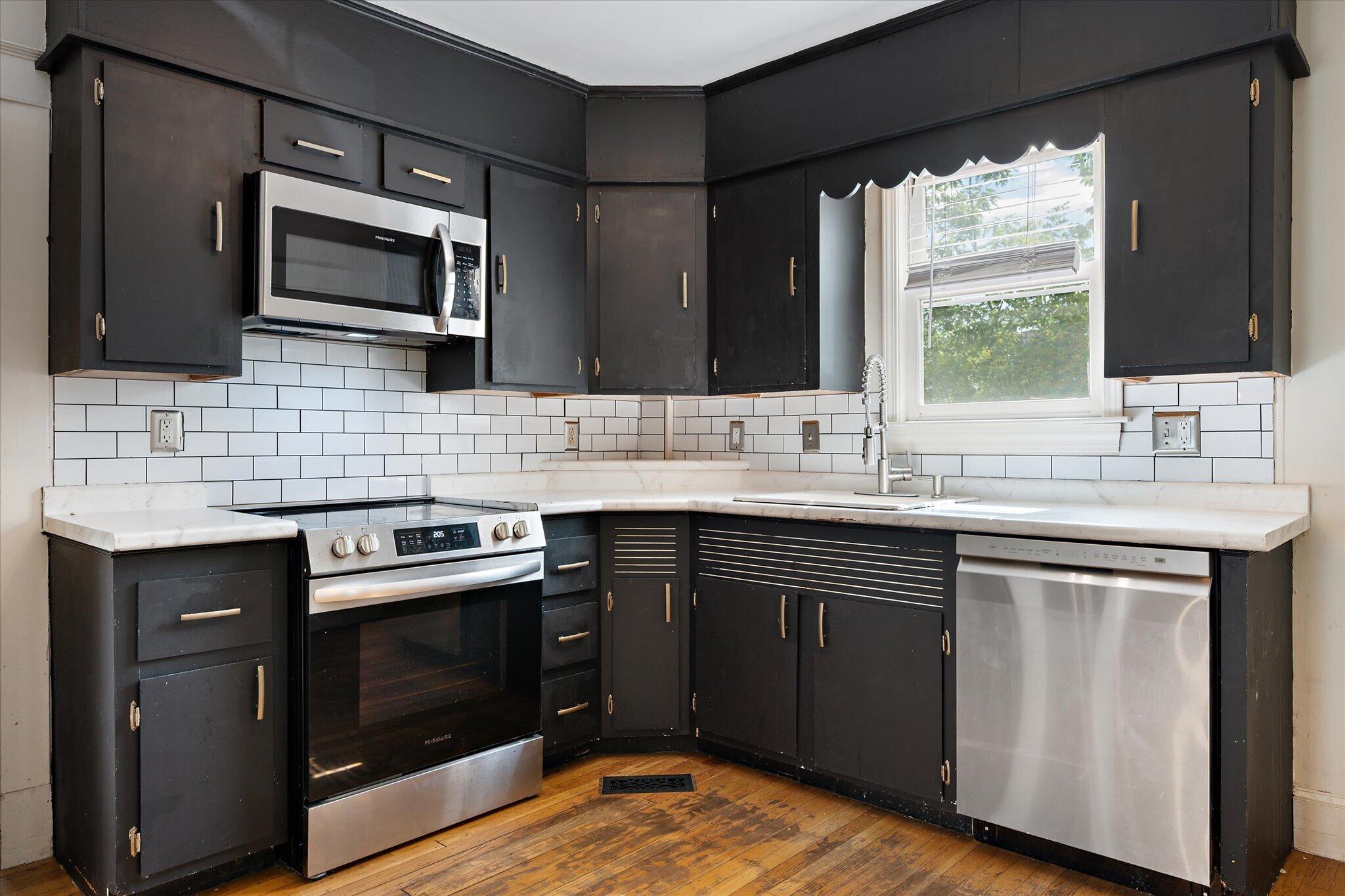 84 14th Street Bangor, ME 04401 - Photo 13 of 40 16-Kitchen