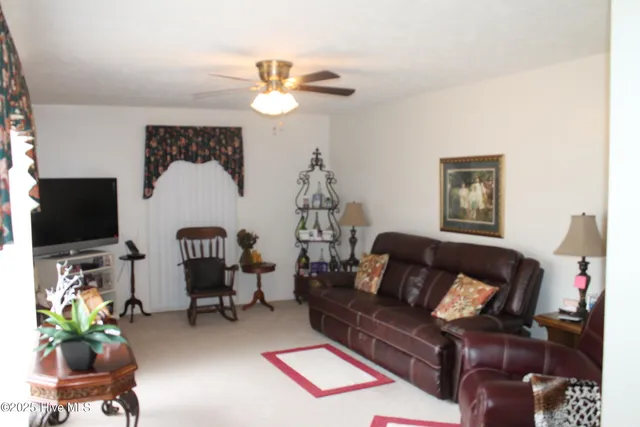 $195,000 | 203 Northwood Drive, Whiteville, NC 28472