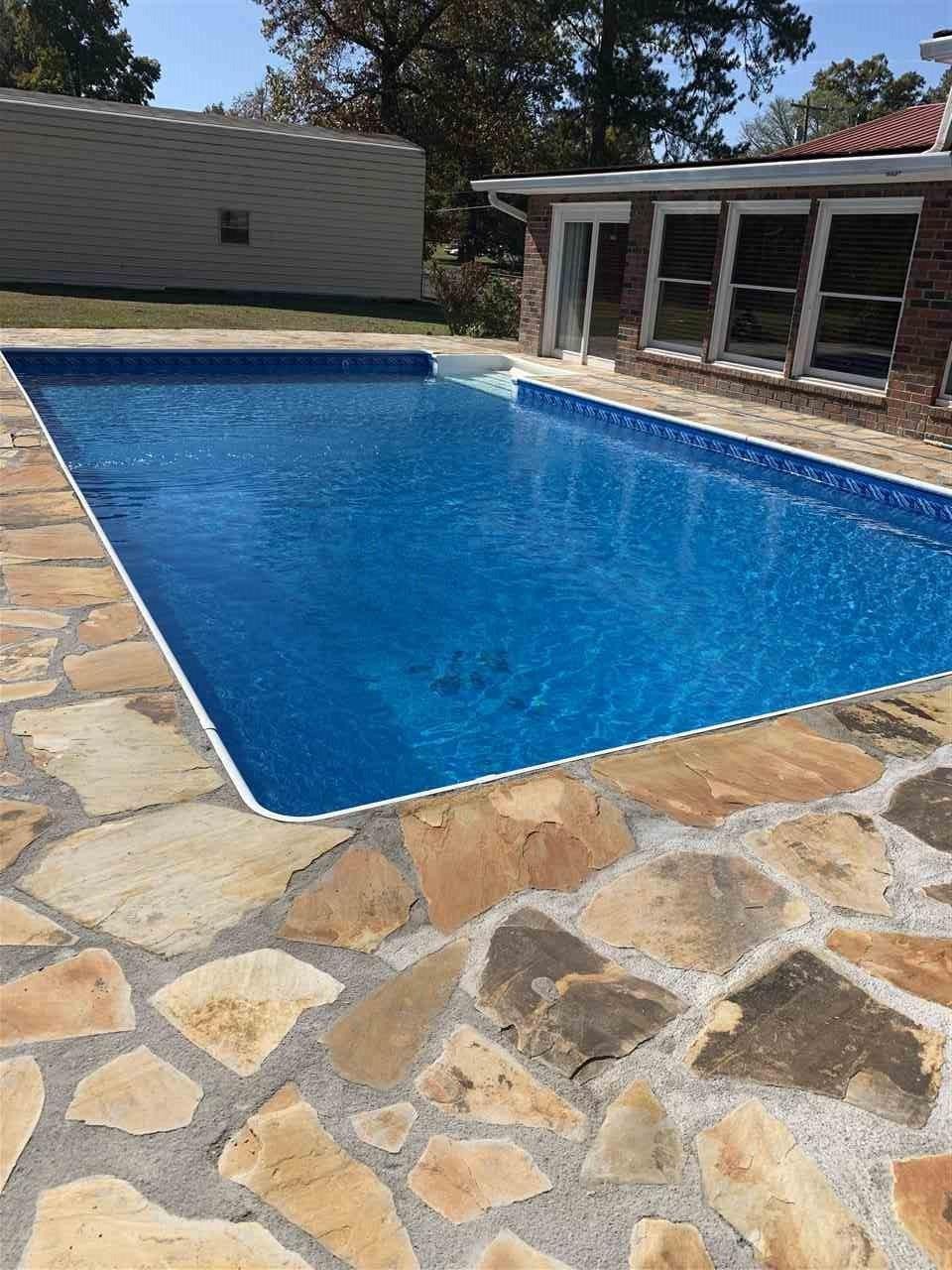 483 Kinser Road Cleveland, TN 37323 - Photo 25 of 40 view of outdoor space with wooden floor