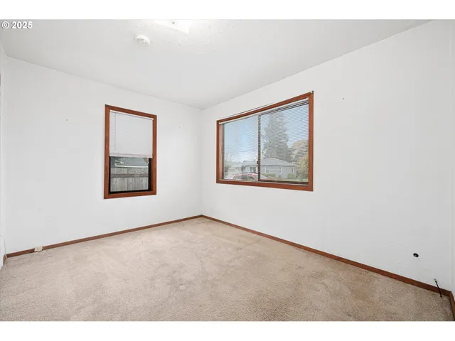 $290,000 | 788 Southwest Cherry Street, Dallas, OR 97338