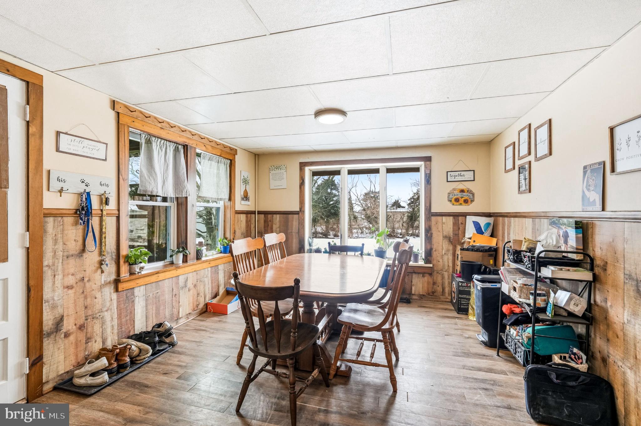 4 Townsend Avenue Bridgeton, NJ 08302 - Photo 13 of 38 Cozy dining space with natural light.