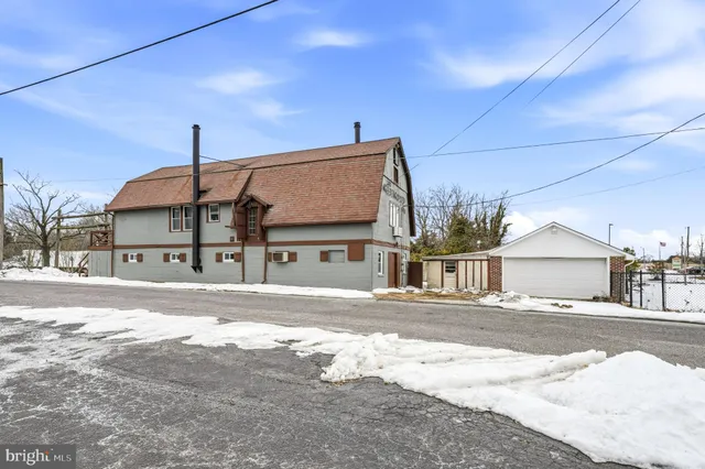 $299,000 | 4 Townsend Avenue, Bridgeton, NJ 08302