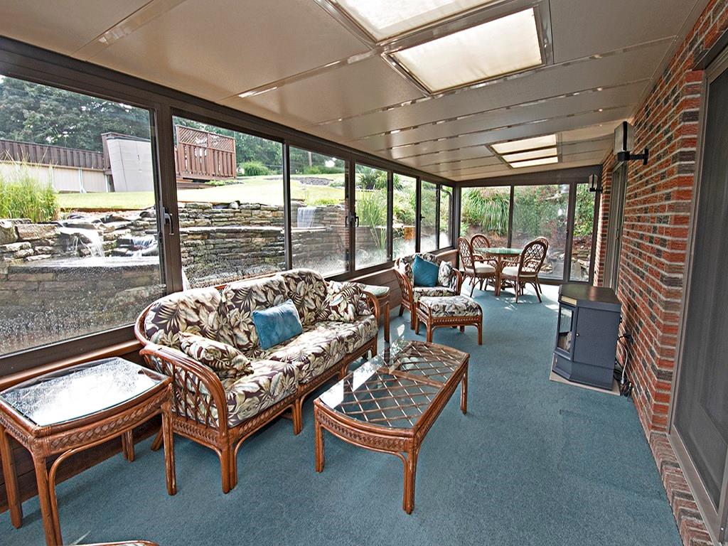 5110 Raintree Drive Pittsburgh, PA 15236 - Photo 4 of 23 Gallery Image 4