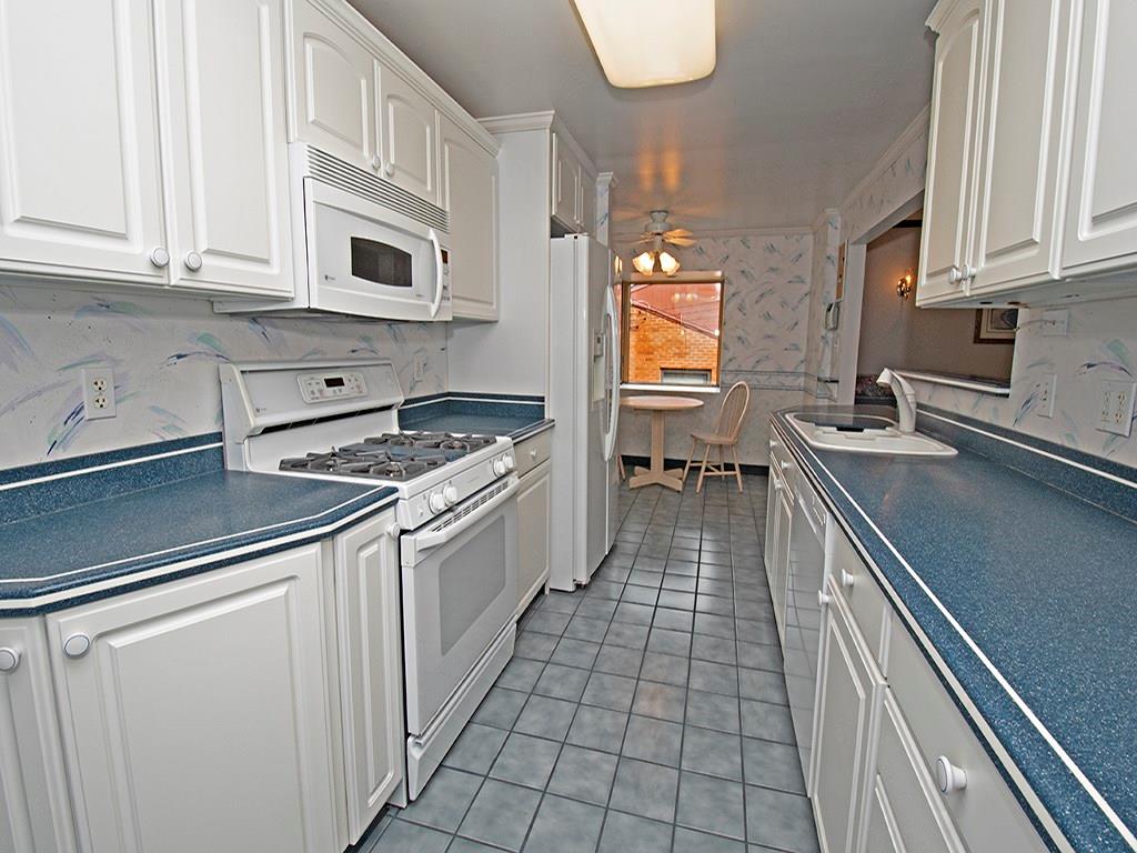 5110 Raintree Drive Pittsburgh, PA 15236 - Photo 8 of 23 Gallery Image 8