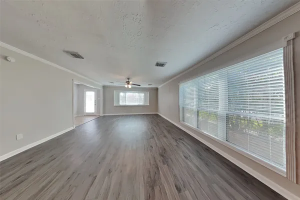 $2,390 | 25402 Elm Creek Drive, Spring, TX 77380