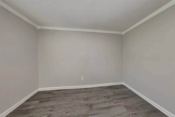 $2,390 | 25402 Elm Creek Drive, Spring, TX 77380