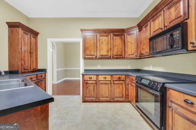 $344,000 | 133 Oakview Circle, Gray, GA 31032