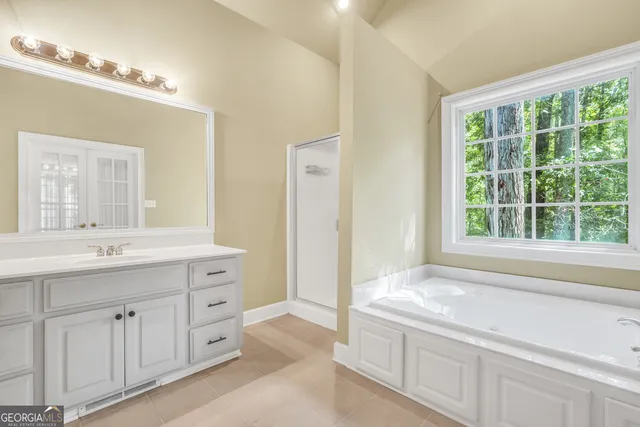 $344,000 | 133 Oakview Circle, Gray, GA 31032