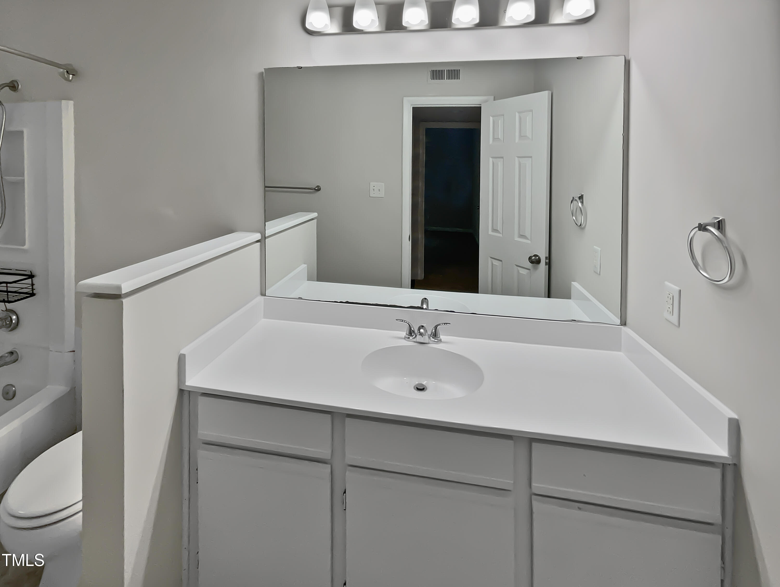 3702 Chimney Ridge Place, Unit 107 Durham, NC 27713 - Photo 7 of 18 listing_6