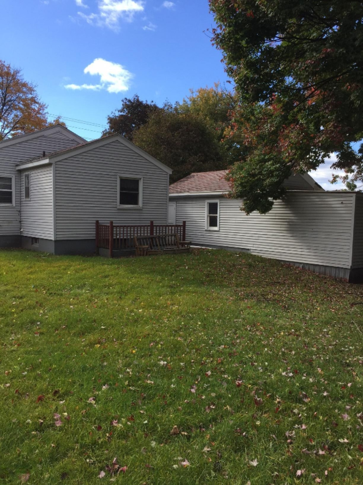 1215 Robbins Road Grand Haven, MI 49417 - Photo 6 of 23 IMG_0065