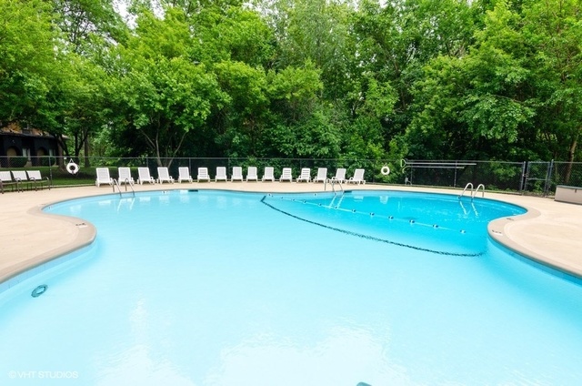 1 Renaissance Place, Unit 809 Palatine, IL 60067 - Photo 18 of 25