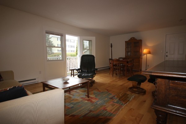 48 Evergreen Road, Unit 213 Northampton, MA 01053 - Photo 3 of 20