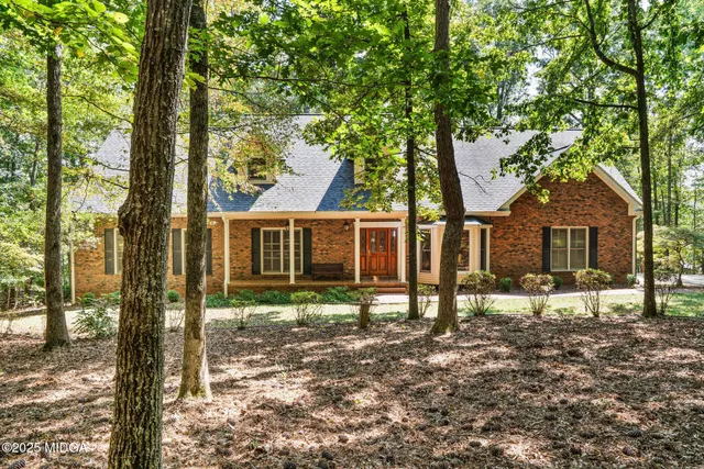$775,000 | 260 Brushy Creek Circle, Jackson, GA 30233