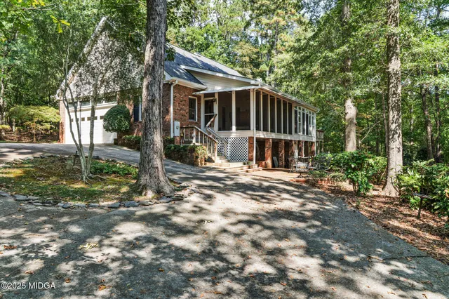 $775,000 | 260 Brushy Creek Circle, Jackson, GA 30233