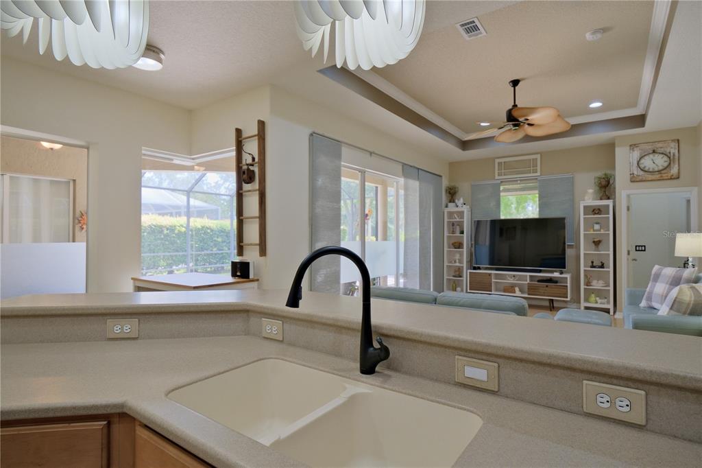 695 Rivendell Boulevard Osprey, FL 34229 - Photo 16 of 53 Gallery Image 16