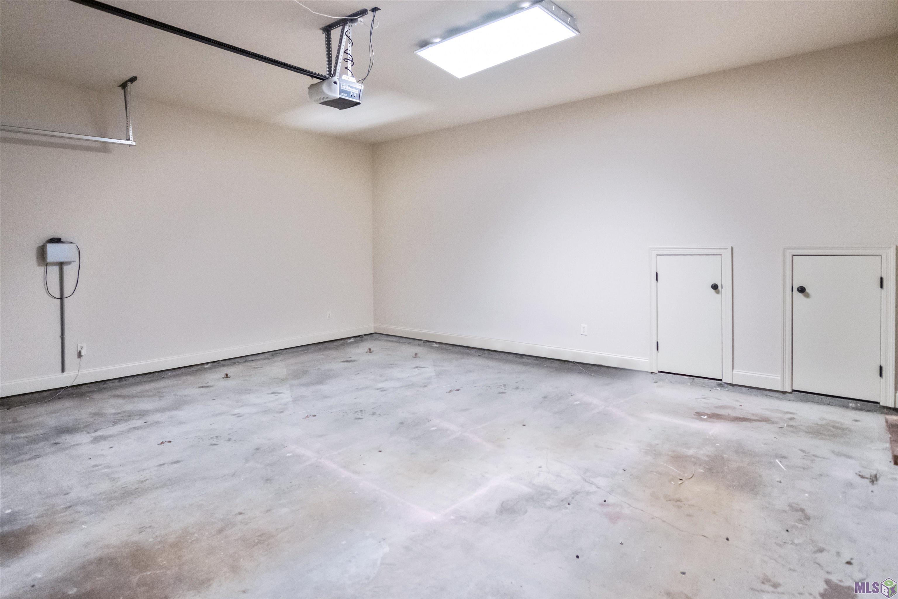1642 Ruelle De Grace Drive Baton Rouge, LA 70810 - Photo 34 of 39 Gallery Image 34