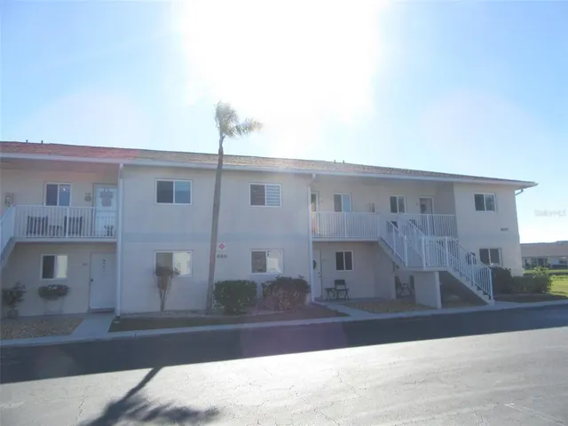 $2,500 | 12538 Southwest Kingsway Circle, Unit 607, Lake Suzy, FL 34269