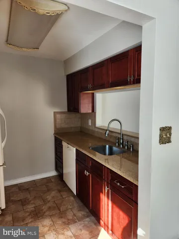 $2,190 | 316 Georgia Court, Sewell, NJ 08080