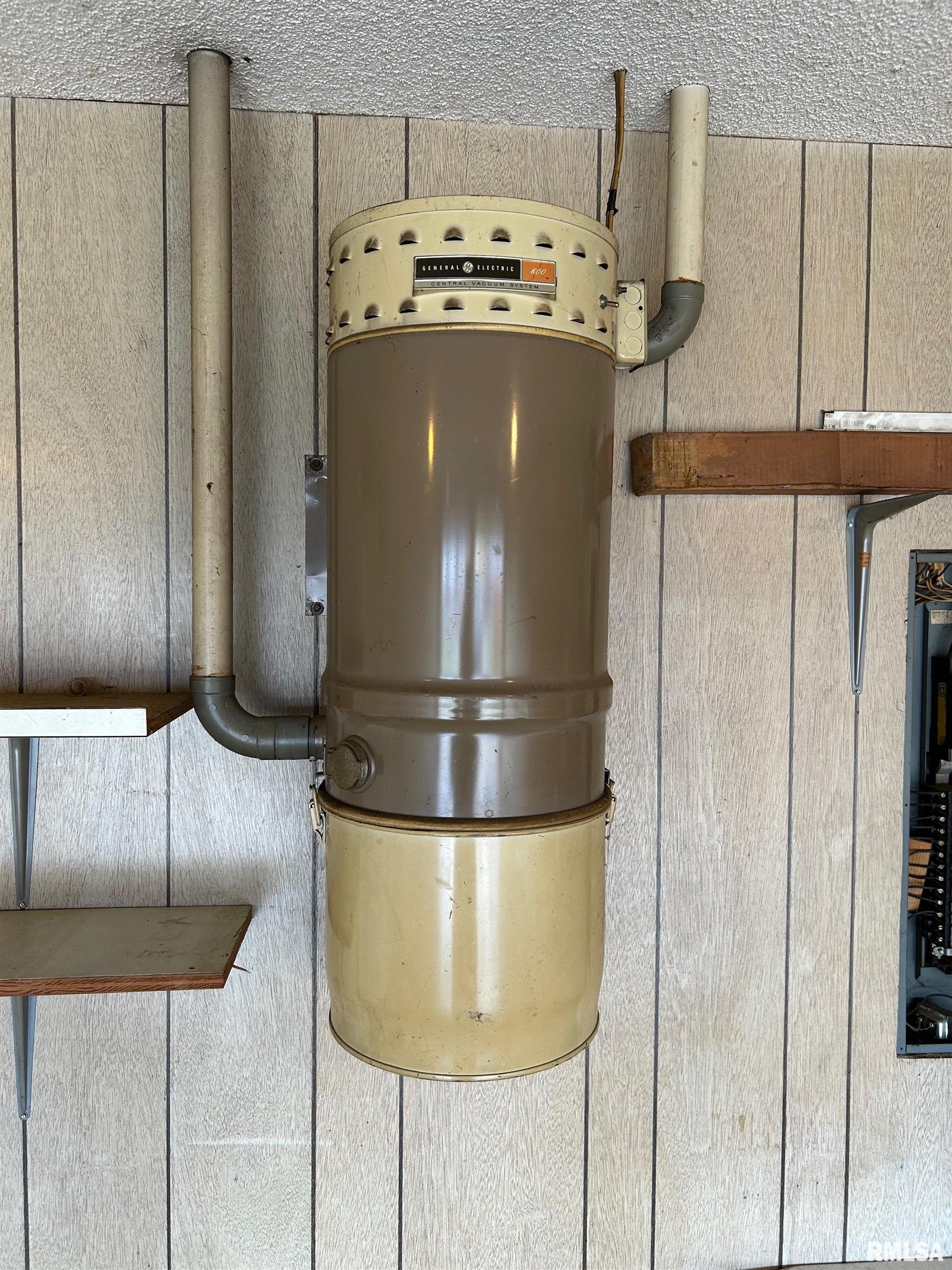 306 East Poplar Street Taylorville, IL 62568 - Photo 36 of 63