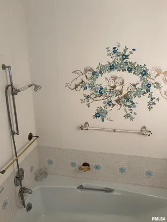 $160,000 | 306 East Poplar Street, Taylorville, IL 62568