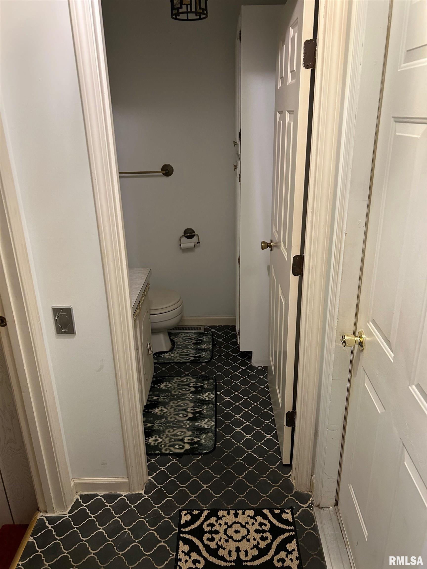 306 East Poplar Street Taylorville, IL 62568 - Photo 52 of 63