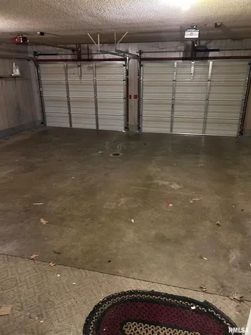 $160,000 | 306 East Poplar Street, Taylorville, IL 62568