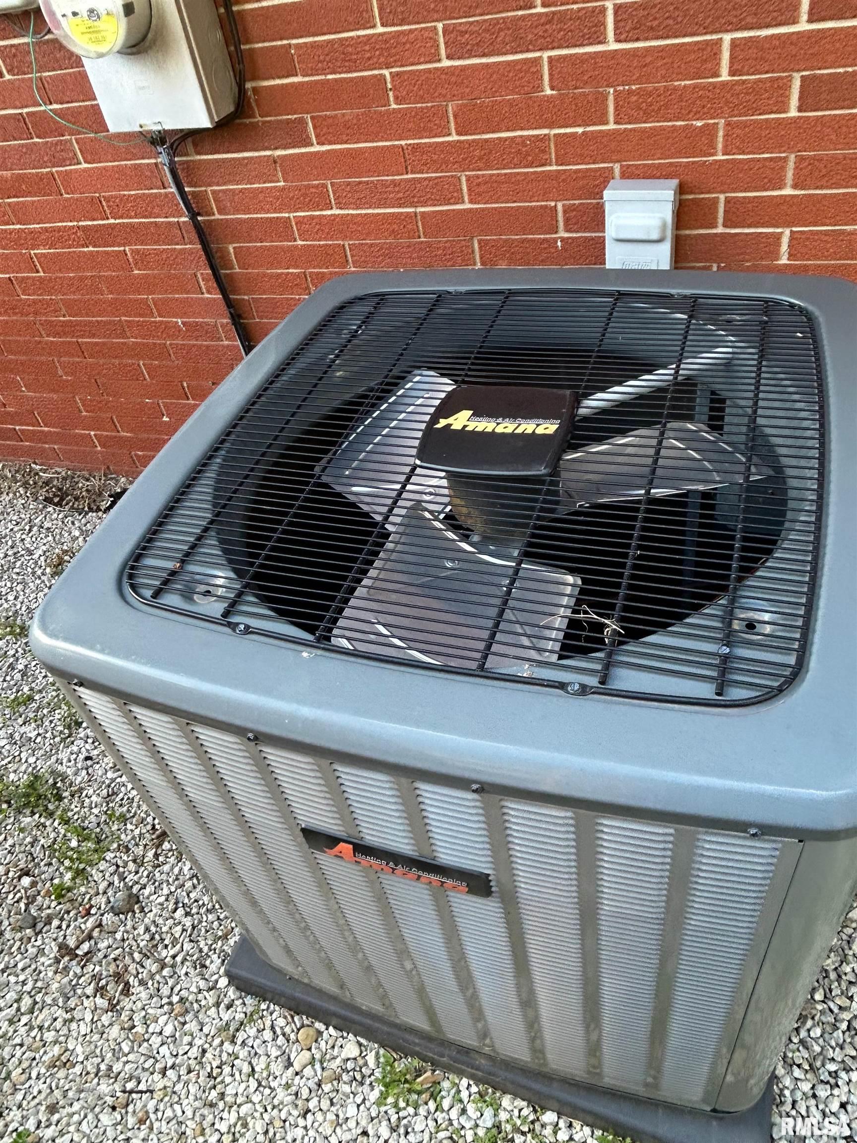 306 East Poplar Street Taylorville, IL 62568 - Photo 62 of 63