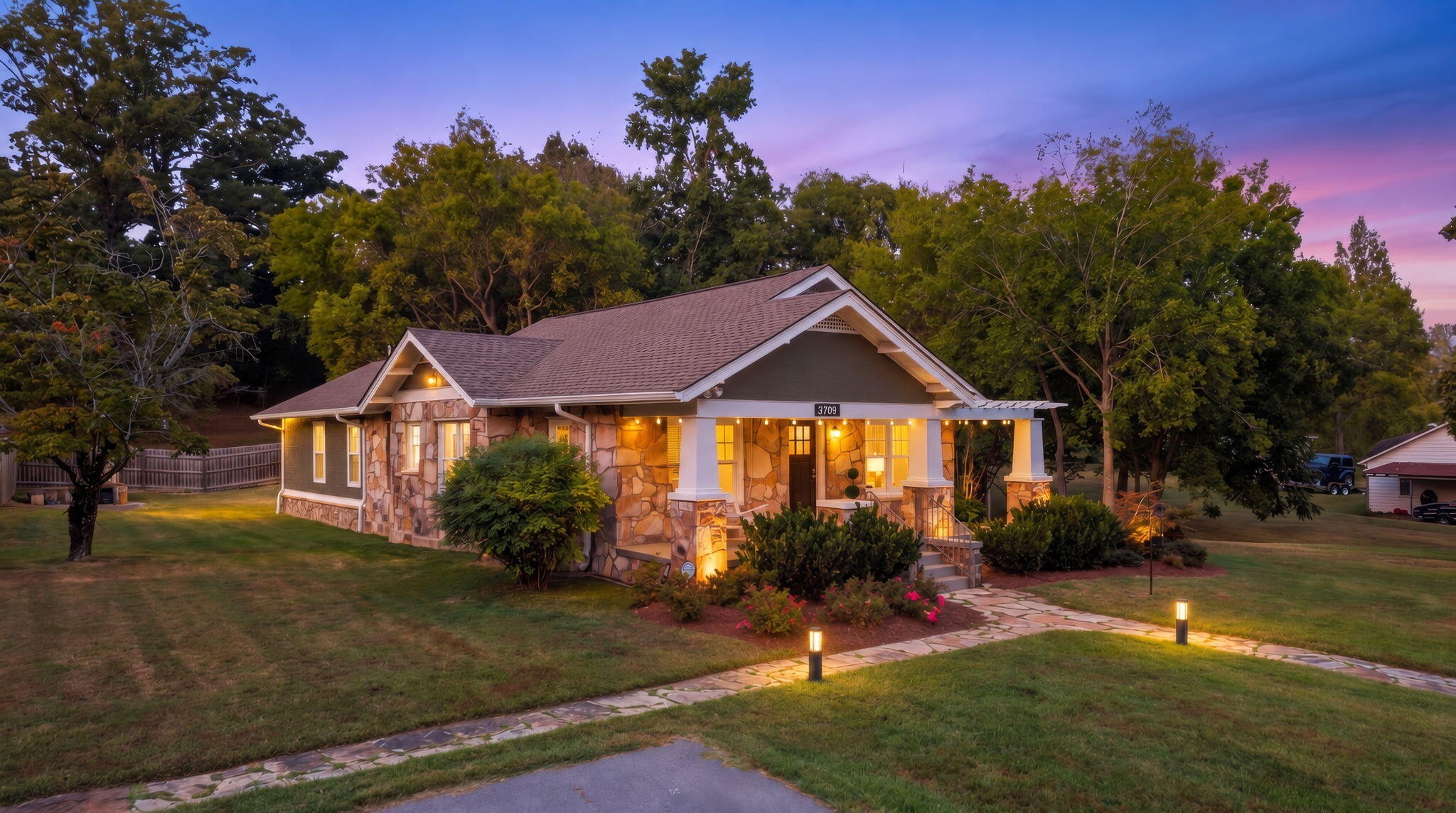 3709 Kellys Ferry Road Chattanooga, TN 37419 - Photo 3 of 24 Gallery Image 3