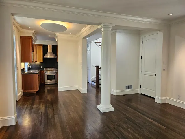 $8,500 | 919 Fremont Place, Menlo Park, CA 94025