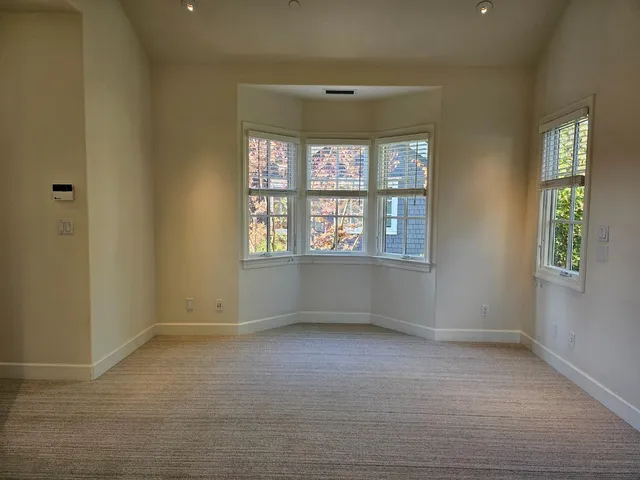 $8,500 | 919 Fremont Place, Menlo Park, CA 94025