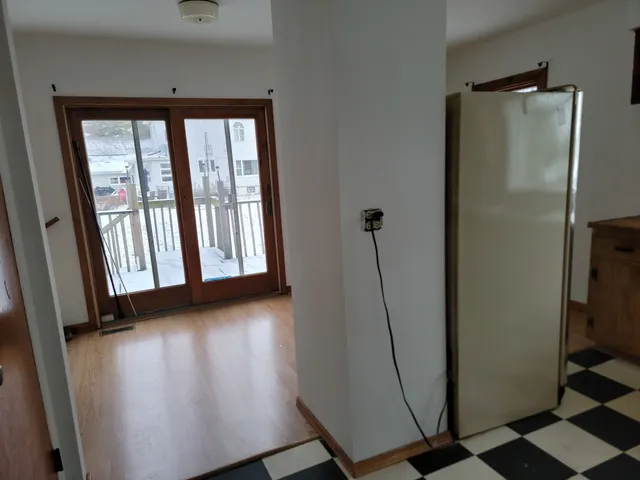 $180,000 | 63 West Richton Road, Steger, IL 60475