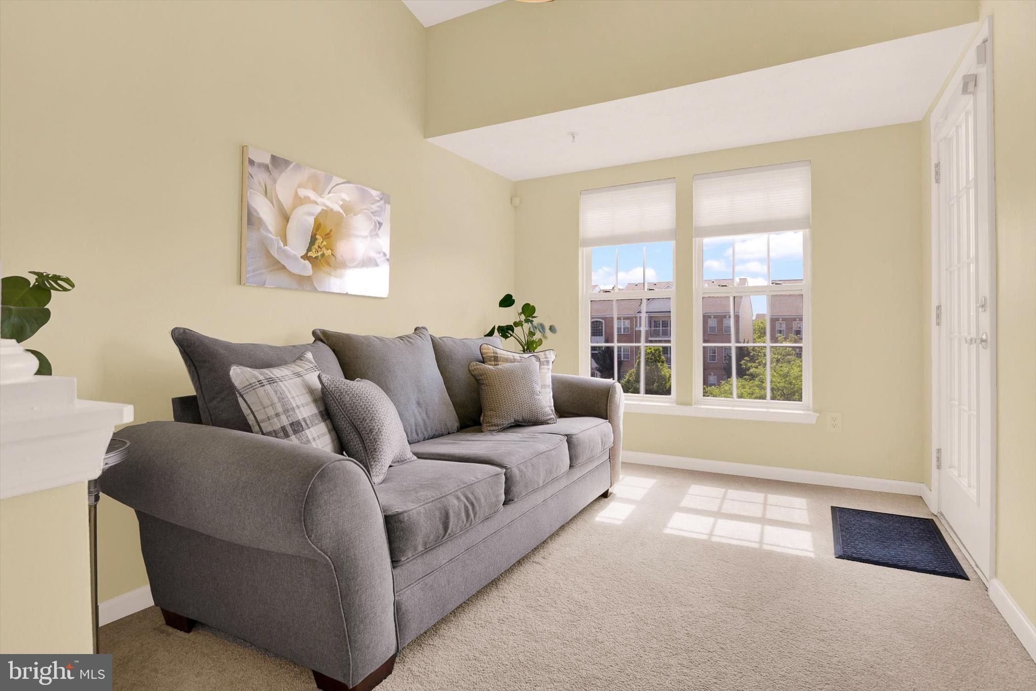 5497 Glenthorne Court, Unit 5497 Rosedale, MD 21237 - Photo 8 of 25 Flex den space could be used as office or sunroom