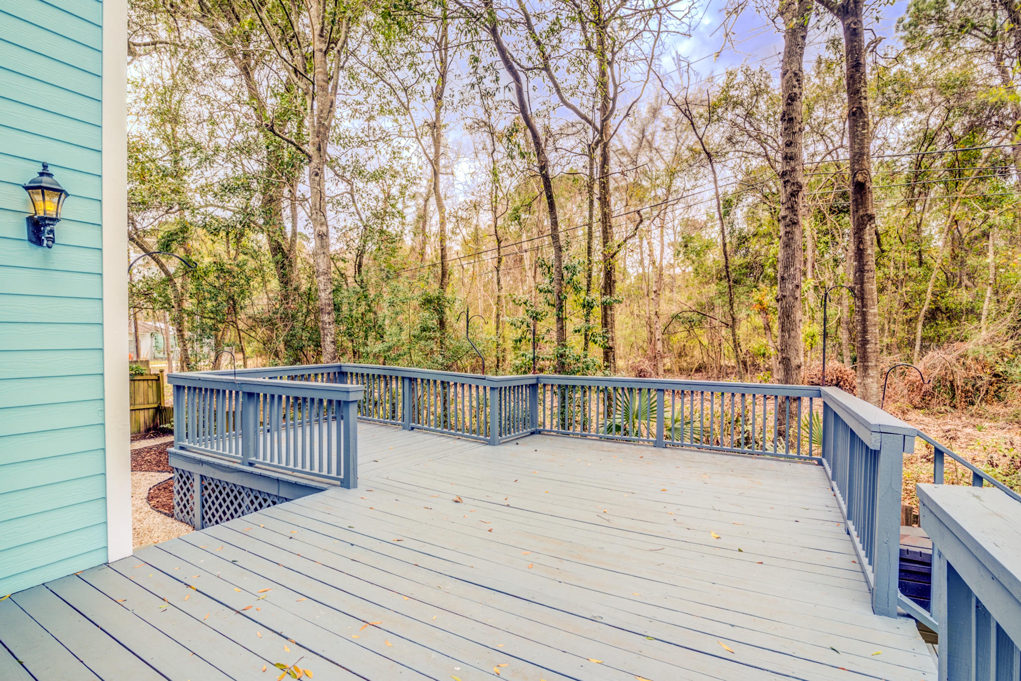 1301 Woodlock Road Mount Pleasant, SC 29464 - Photo 19 of 22 Huge Decks