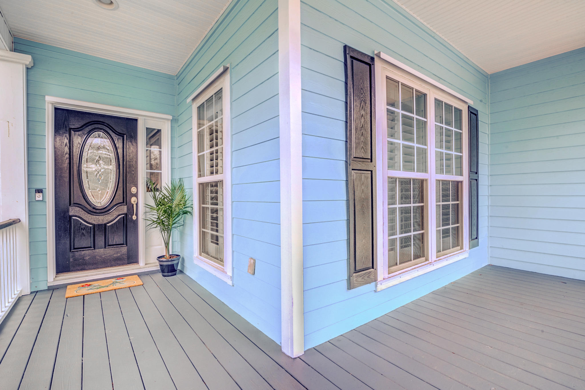 1301 Woodlock Road Mount Pleasant, SC 29464 - Photo 3 of 22 Porch Perfect