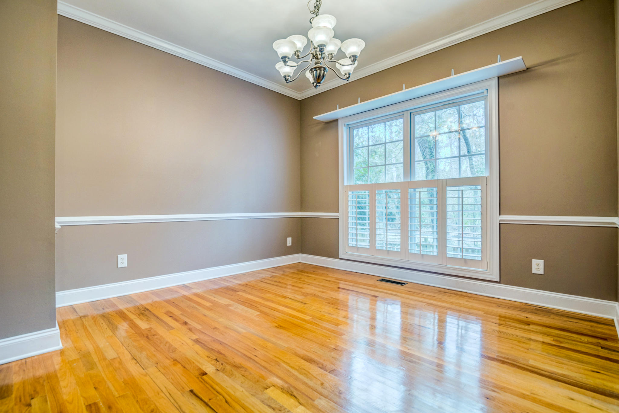 1301 Woodlock Road Mount Pleasant, SC 29464 - Photo 5 of 22 Dining Room
