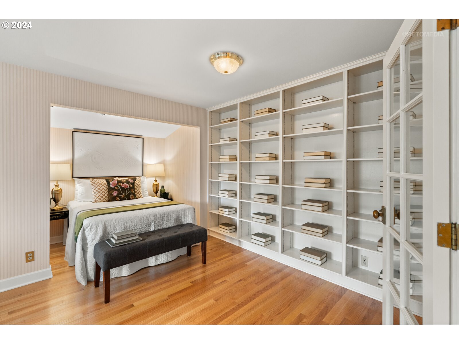 5207 Southwest Dosch Road Portland, OR 97239 - Photo 17 of 46 Gallery Image 17