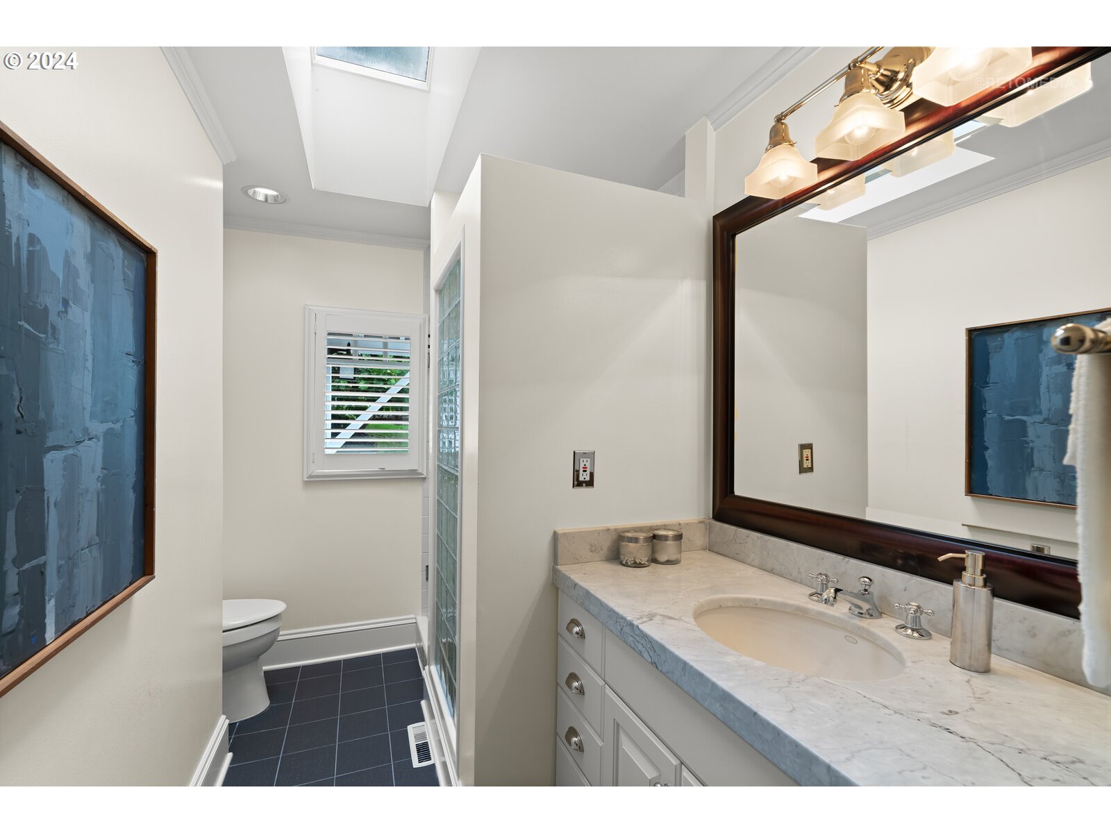 5207 Southwest Dosch Road Portland, OR 97239 - Photo 19 of 46 Gallery Image 19