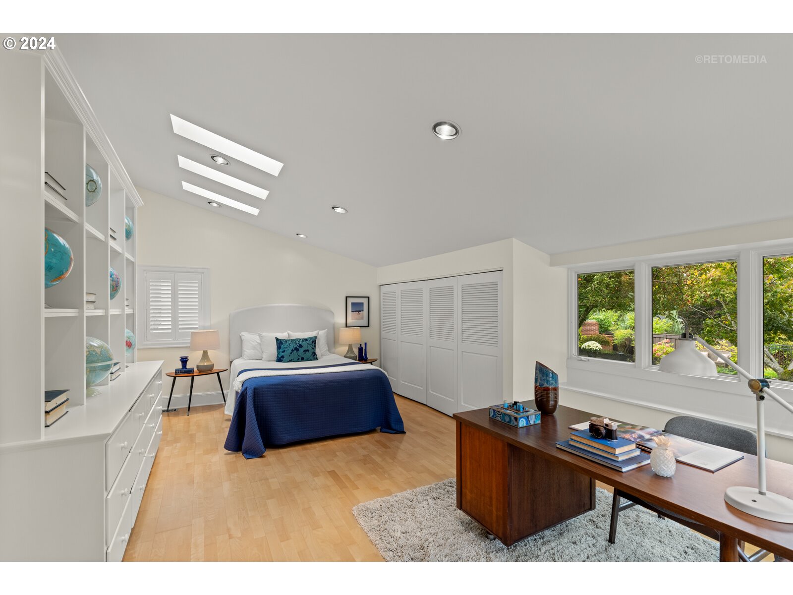 5207 Southwest Dosch Road Portland, OR 97239 - Photo 24 of 46 Gallery Image 24