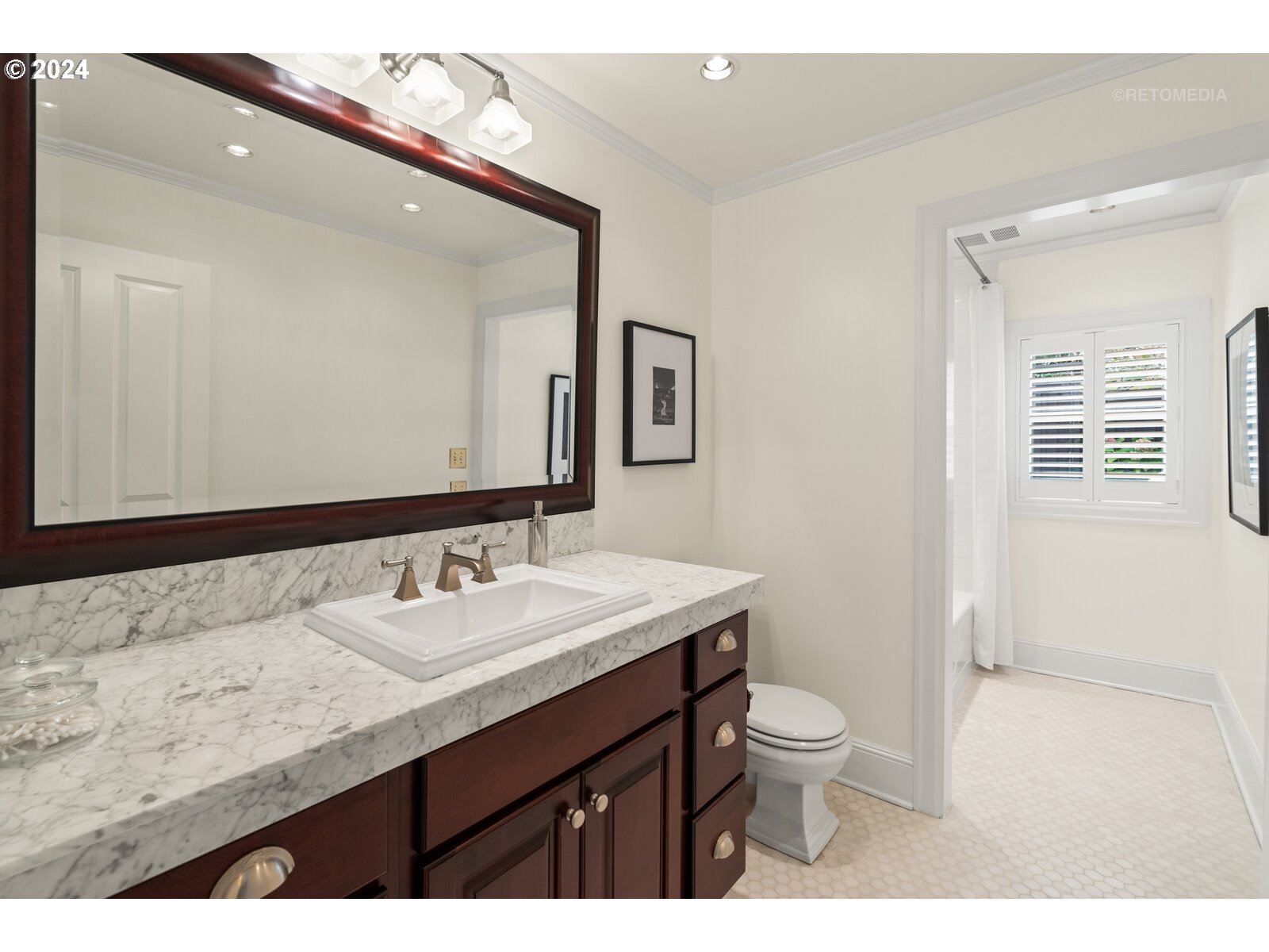 5207 Southwest Dosch Road Portland, OR 97239 - Photo 26 of 46 Gallery Image 26
