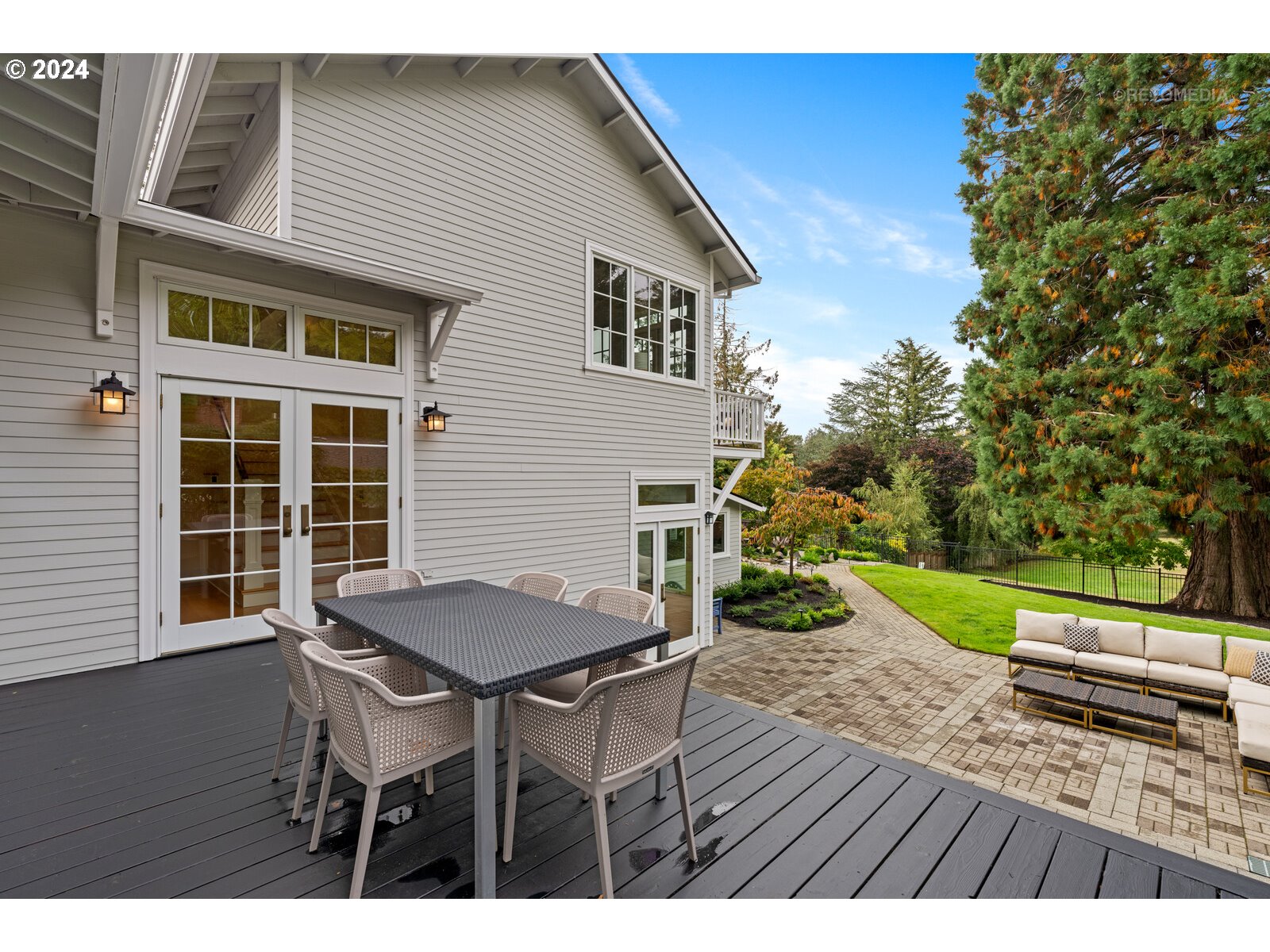 5207 Southwest Dosch Road Portland, OR 97239 - Photo 34 of 46 Gallery Image 34