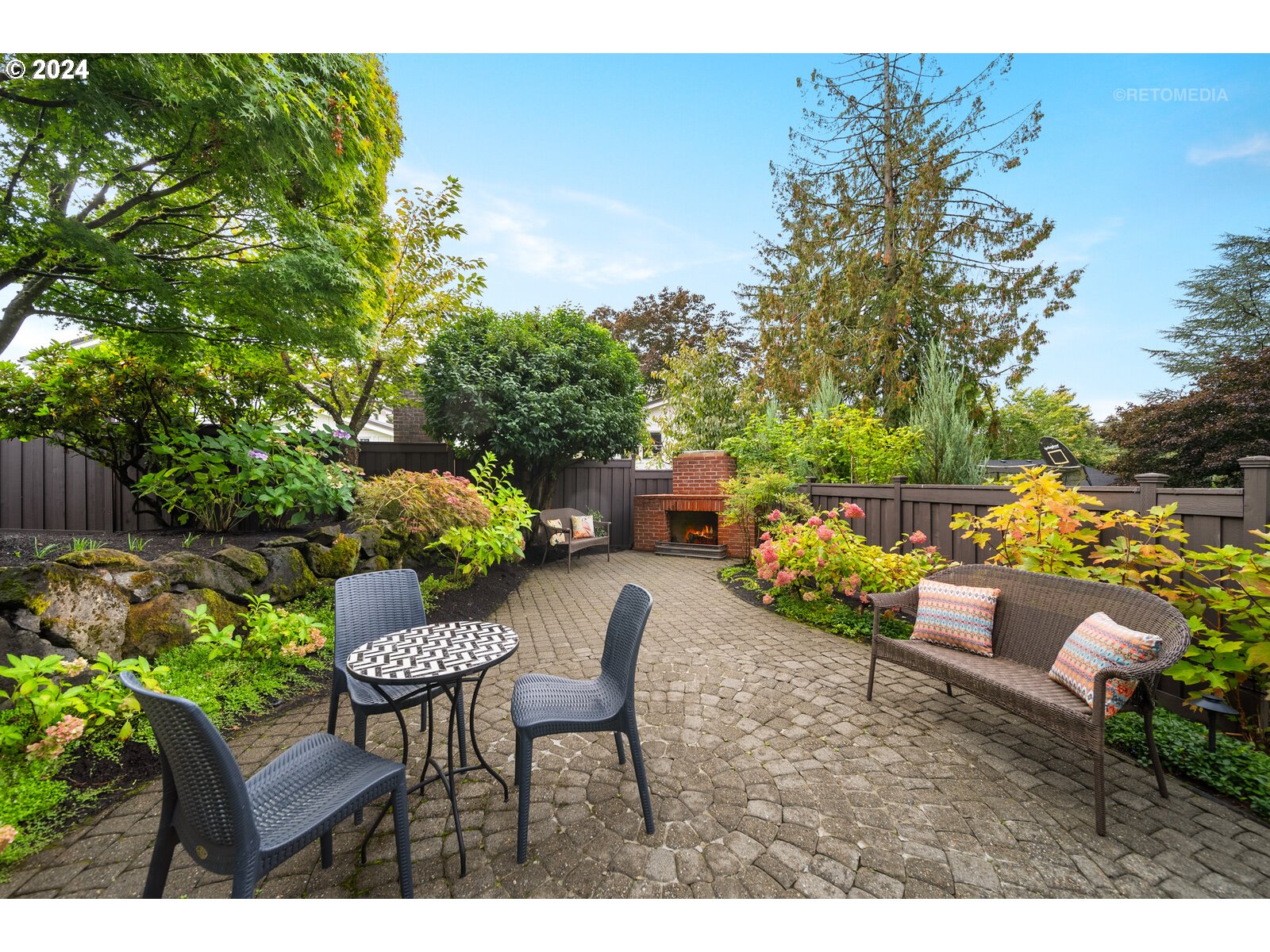 5207 Southwest Dosch Road Portland, OR 97239 - Photo 39 of 46 Gallery Image 39